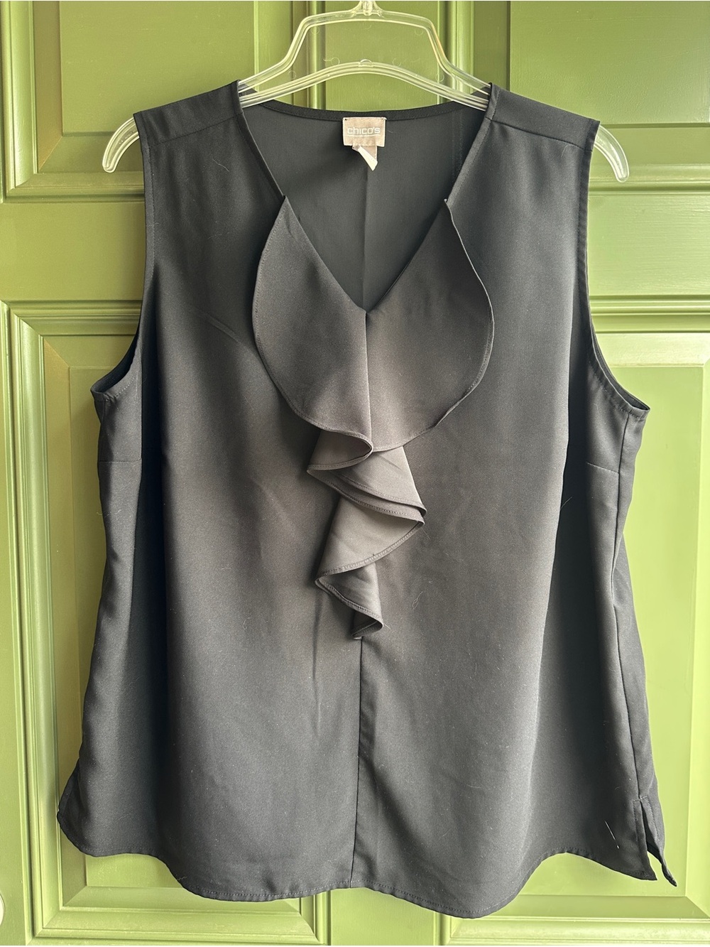 Chico's Black Ruffle V-Neck Sleeveless Top Size Large